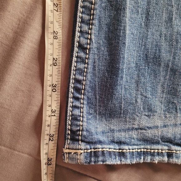 Miss Me Womens Boot Cut Jeans Size 31 Mid Rise Blue Embroidered Western Aztec - Picture 9 of 10